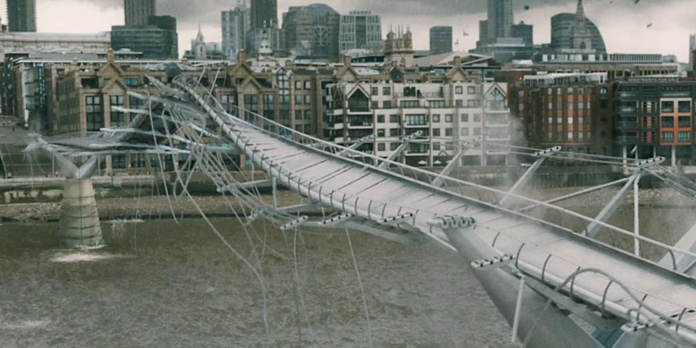 I Mangiamorte distruggono il Millennium Bridge - Il Principe Mezzosangue